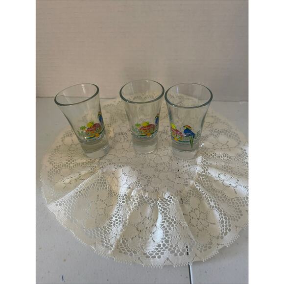 Jimmy Buffett's 3 Margaritaville Jamaica Mini Shooter Shot Glass - Picture 8 of 9